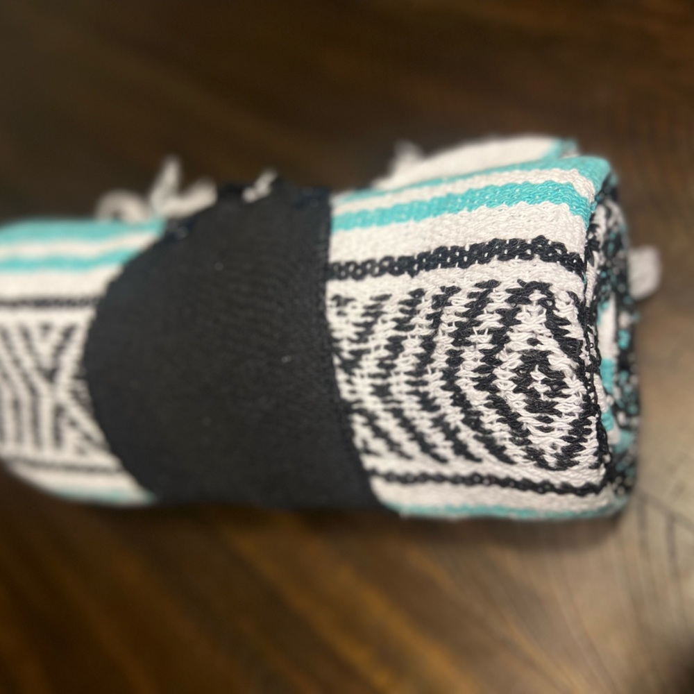 Blanket - Picture 4 of 4